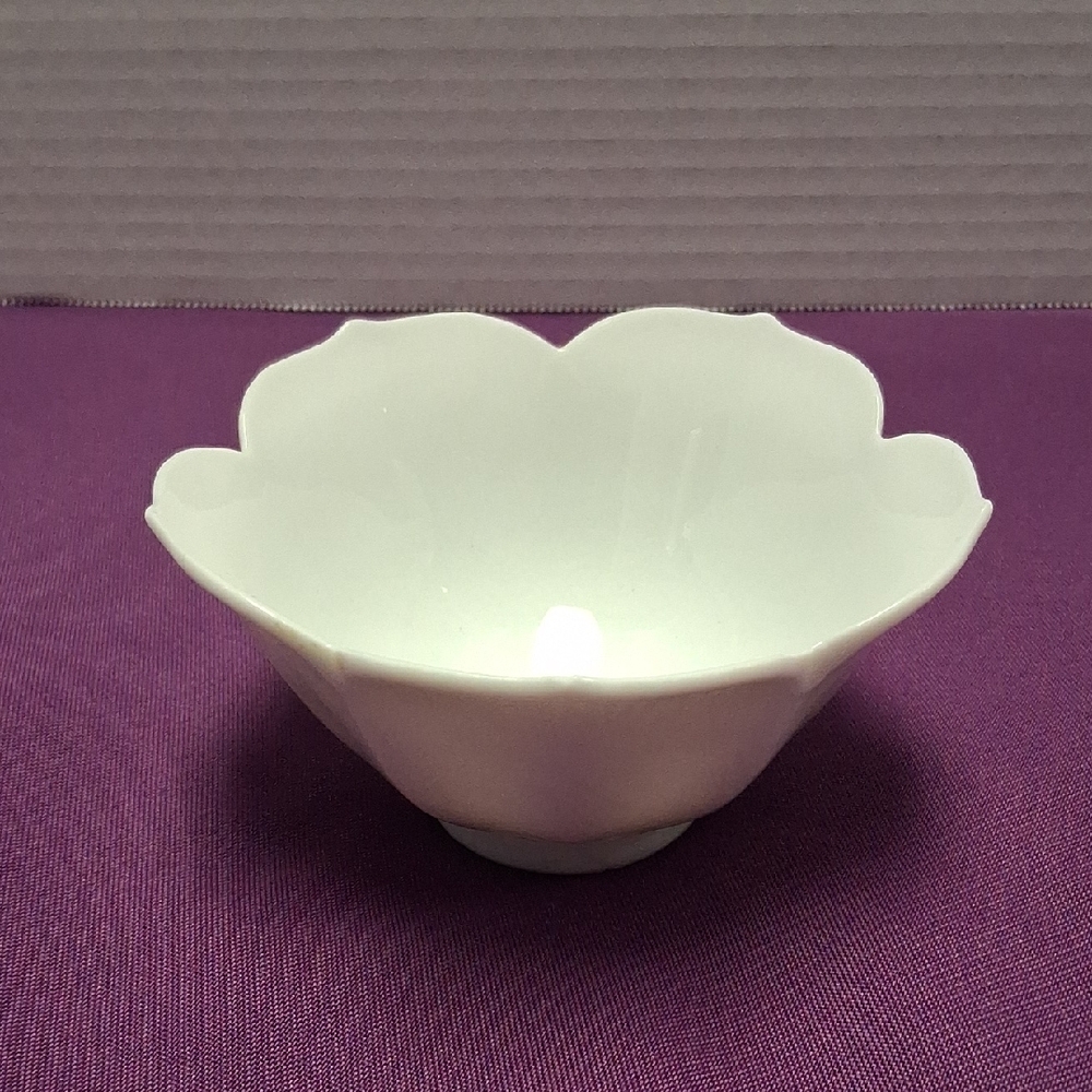 Vintage White Porcelain Lotus Bowl